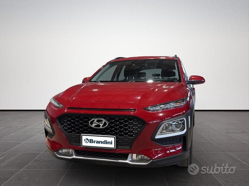 Usata Hyundai Kona XPrime 105 CV (77 kW) 2019 Rosso SUV
