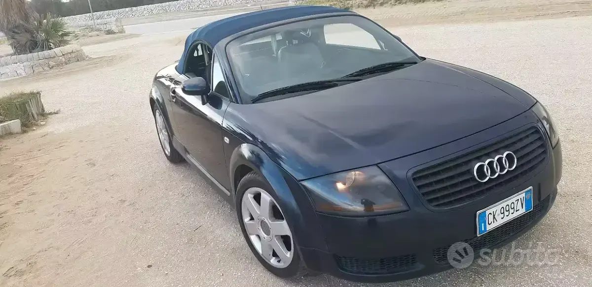 Usata Audi TT Roadster 179 CV (131 kW) 2002 Bluazzurro Cabrio