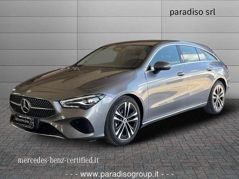 Grigio Usata 2024 Mercedes CLA180 Advanced Plus Berlina | 33.900 € (Ottimo prezzo) - Immagine 1/4