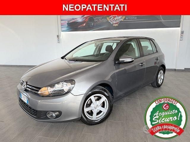 Usata VW Golf VI Comfortline 105 CV (77 kW) 2010 Grigio Utilitaria