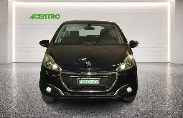 Usata Peugeot 208 Allure 83 CV (61 kW) 2019 Blu Utilitaria