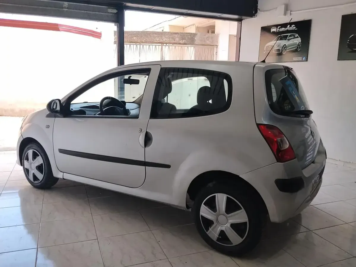 Usata Renault Twingo 58 CV (42 kW) 2008 Grigio Utilitaria