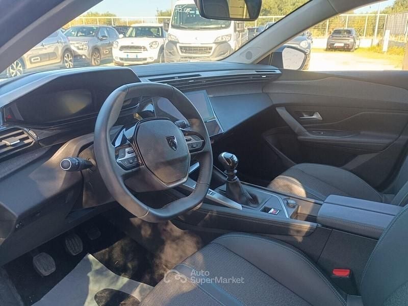Usata Peugeot 308 Allure 131 CV (96 kW) 2024 Grigio Berlina