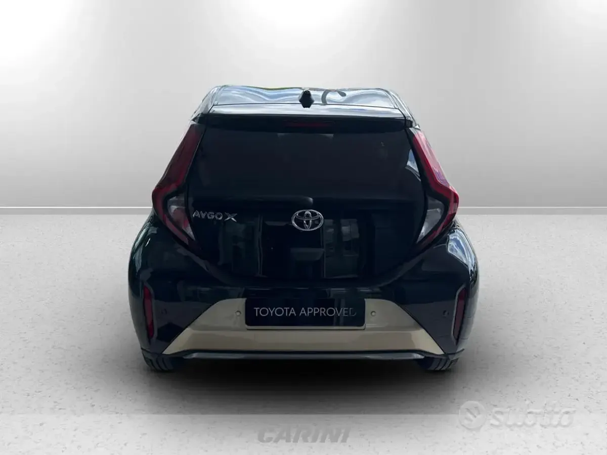 Occasion Toyota Aygo X Lounge 72 ch (52 kW) 2023 Blanc SUV