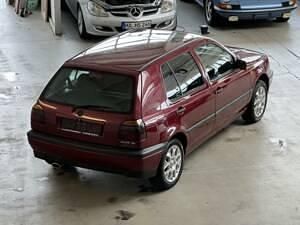 Usata VW Golf III 75 CV (55 kW) 1994 Marrone Berlina
