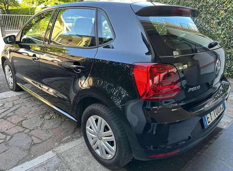Usata VW Polo 75 CV (55 kW) 2015 Nero Berlina