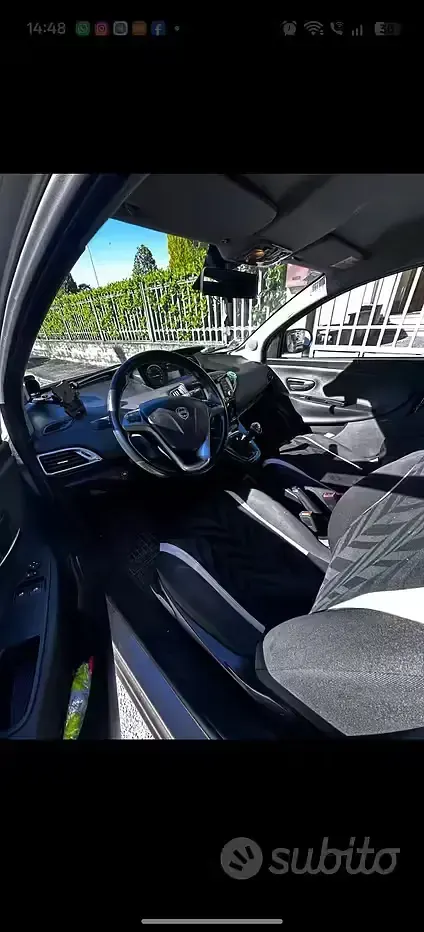 Usata Lancia Ypsilon 69 CV (50 kW) 2017 Grigio Utilitaria