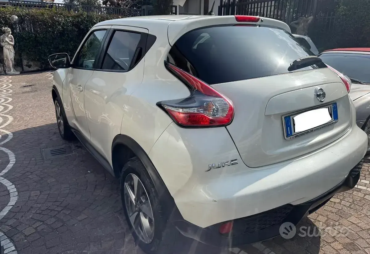 Usata Nissan Juke Visia 113 CV (83 kW) 2019 Bianco SUV