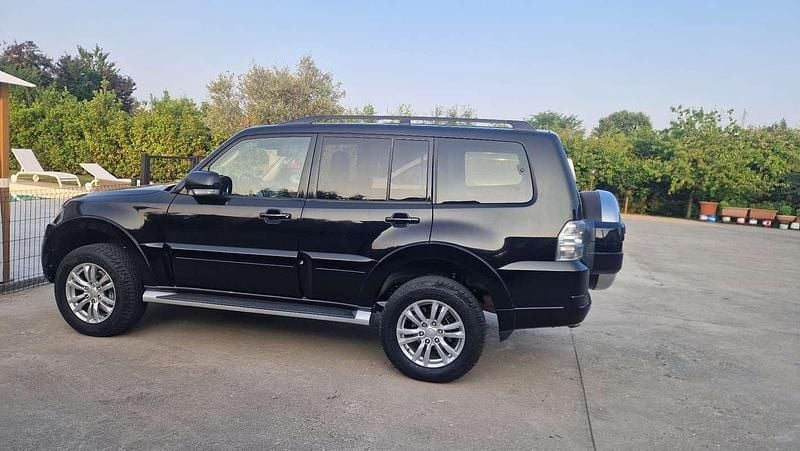 Usata Mitsubishi Pajero Instyle 200 CV (147 kW) 2014 SUV