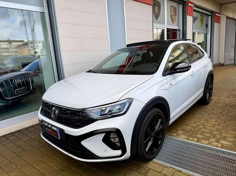 Usata VW Taigo R-line 116 CV (85 kW) 2024 Bianco met. SUV