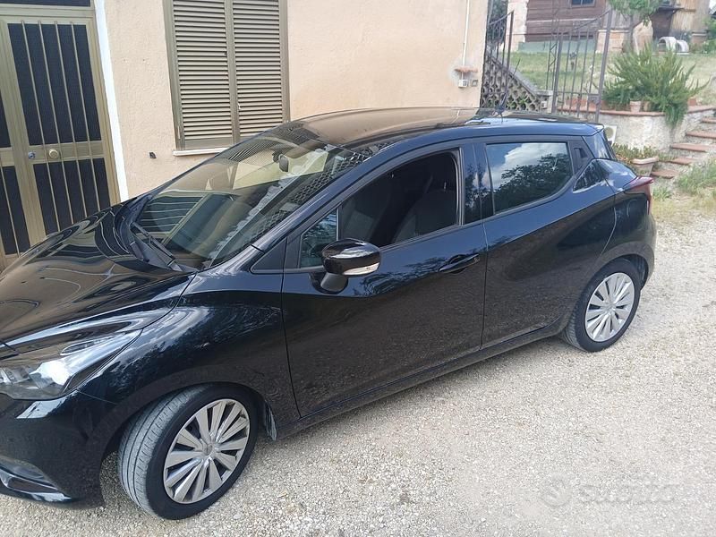 Usata Nissan Micra 71 CV (52 kW) 2023 Nero Utilitaria