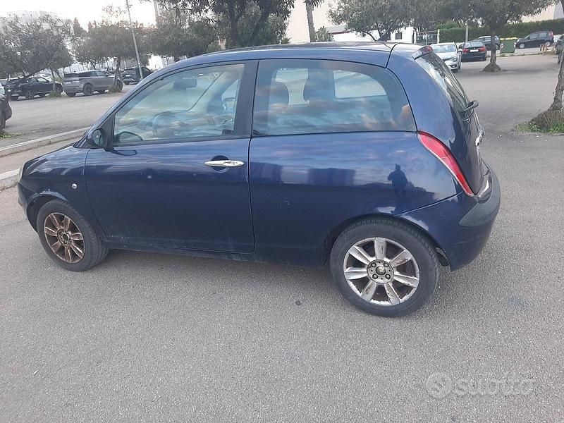 Usata Lancia Ypsilon 2003 Blu Utilitaria