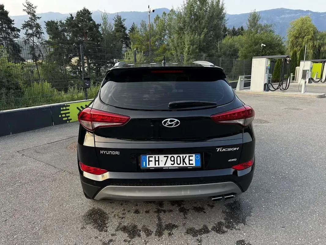 Usata Hyundai Tucson 136 CV (100 kW) 2017 Nero SUV
