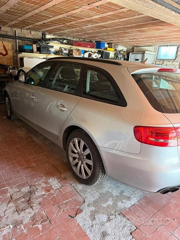 Usata Audi A4 143 CV (105 kW) 2009 Grigio Station wagon