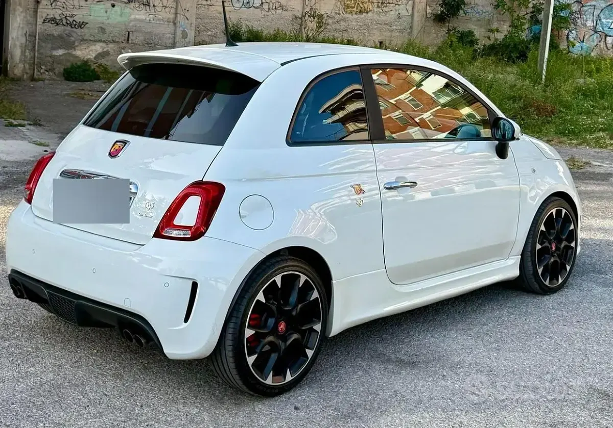 Usata Abarth 595 Turismo 160 CV (117 kW) 2015 Bianco Berlina