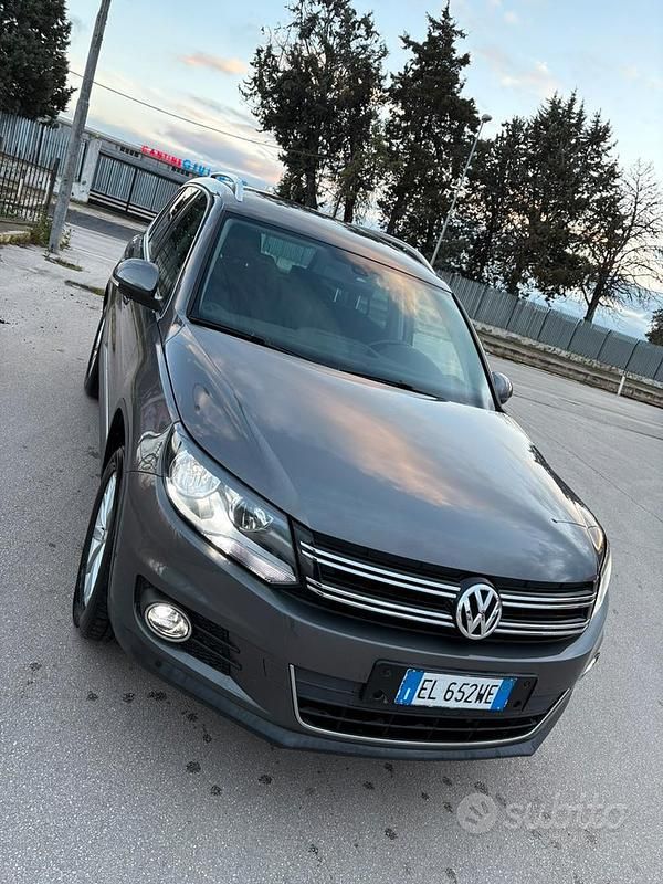 Usata VW Tiguan 140 CV (102 kW) 2013 Grigio SUV