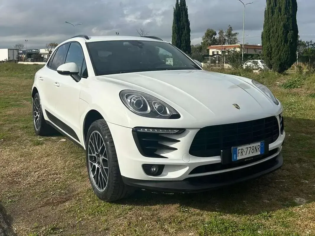 Usata Porsche Macan 250 CV (183 kW) 2017 Bianco SUV