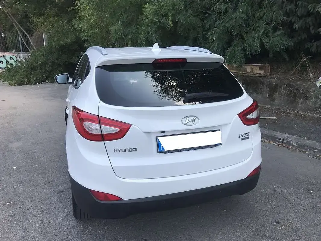 Usata Hyundai ix35 Xpossible 116 CV (85 kW) 2014 Bianco SUV