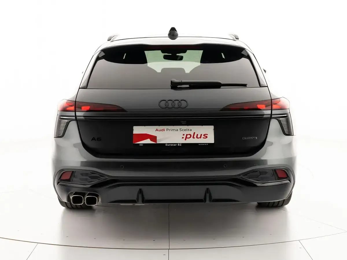 Nuova Audi A6 S-Line 204 CV (150 kW) 2025 Grigio daytona perlato Station wagon