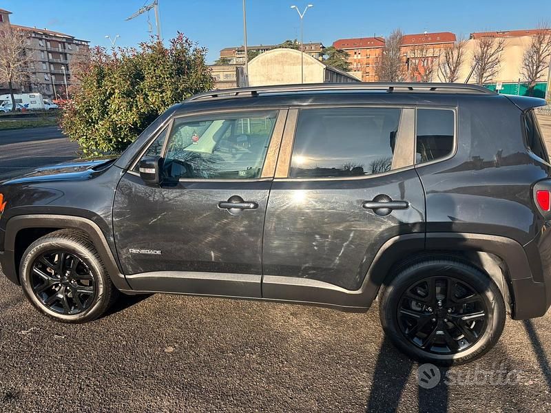 Usata Jeep Renegade 120 CV (88 kW) 2016 Nero SUV