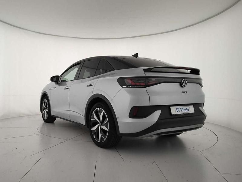 Usata VW ID.5 GTX 219 kW (299 CV) 2022 Moon silver metallizzato nero SUV