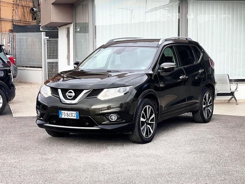 Usata Nissan X-Trail 131 CV (96 kW) 2016 Nero SUV