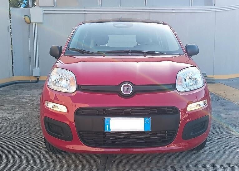 Nuova Fiat Panda S 69 CV (50 kW) 2025 Rosso Utilitaria
