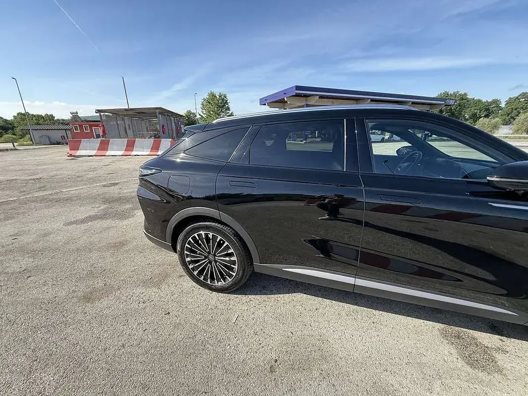 Usata Omoda 9 143 CV (105 kW) 2025 SUV