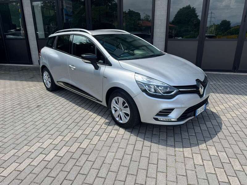 Argento Usata 2019 Renault Clio GrandTour Life Station wagon | 7600 € (Super prezzo) - Immagine 1/4