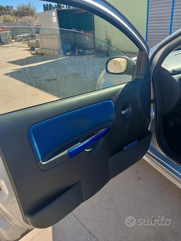 Usata Citroën C2 2004 Grigio Utilitaria