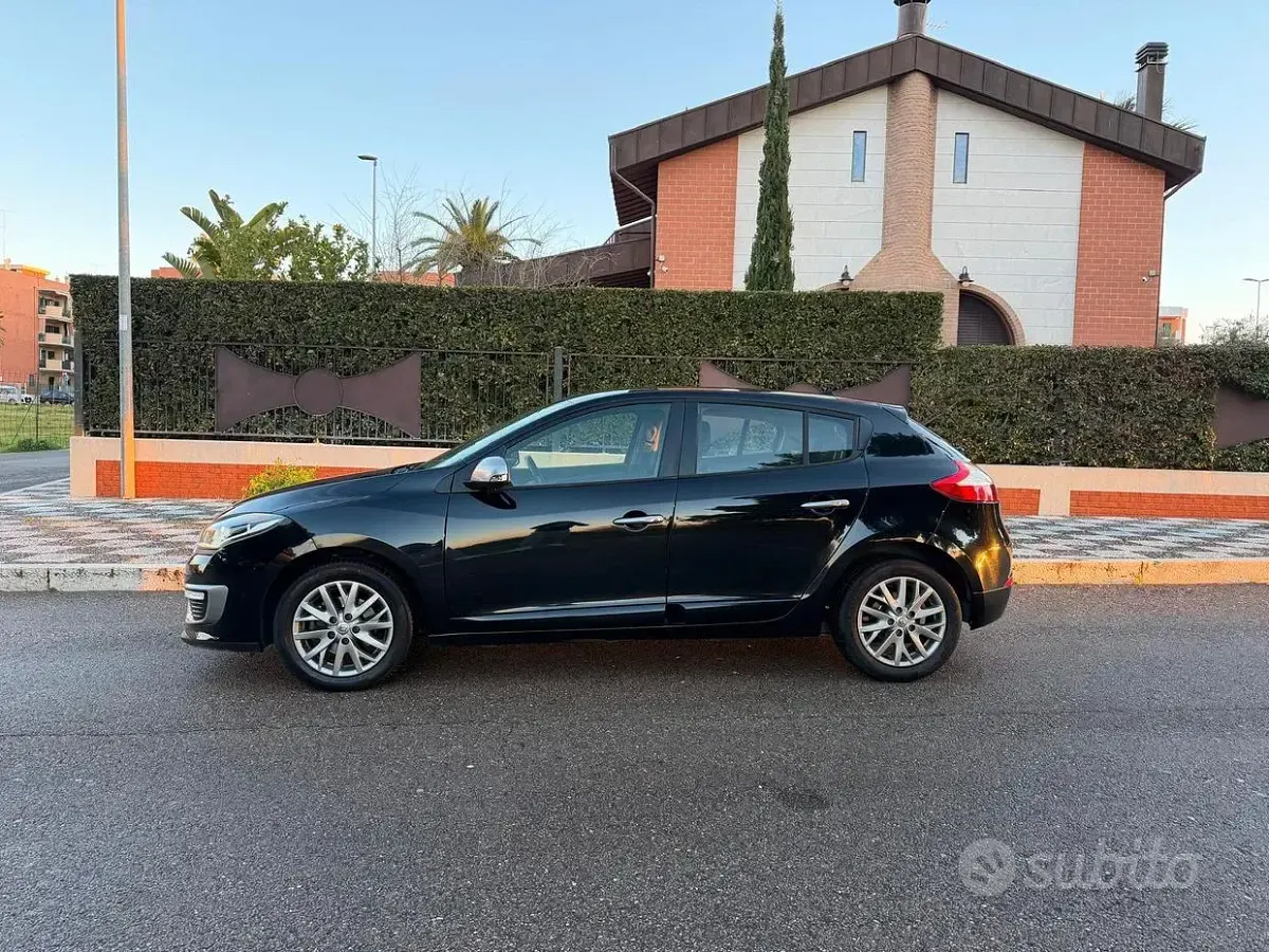 Usata Renault Mégane III 110 CV (80 kW) 2014 Berlina