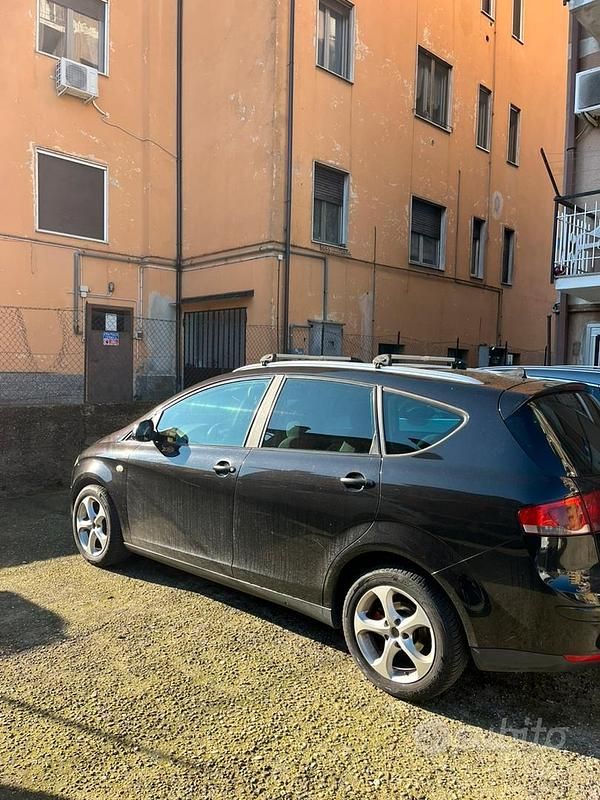 Usata Seat Altea XL 105 CV (77 kW) 2006 Nero Monovolume