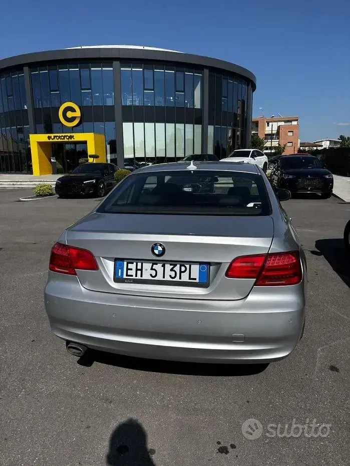 Usata BMW 320 184 CV (135 kW) 2011 Grigio Coupé