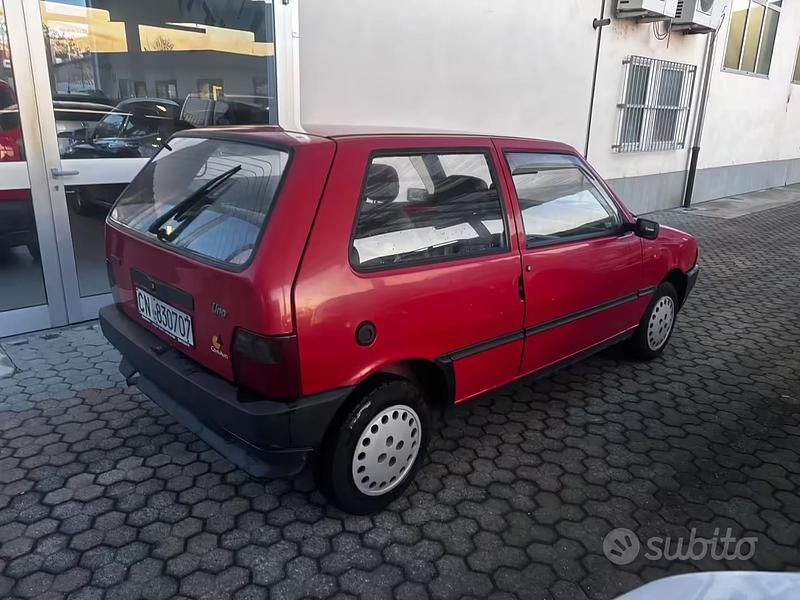Occasion Fiat Uno 45 ch (33 kW) 1992 Rouge Citadine