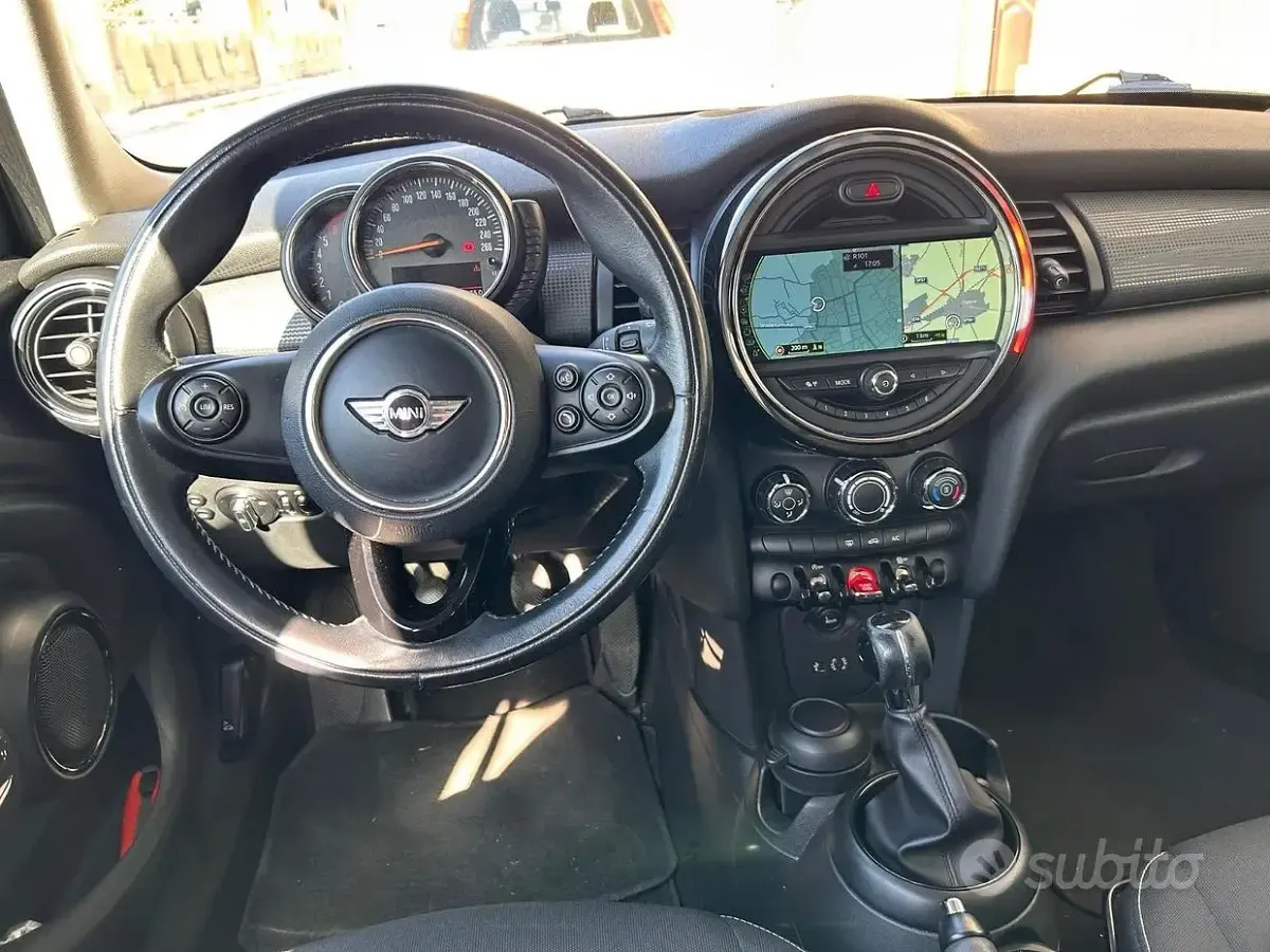 Usata Mini Cooper 116 CV (85 kW) 2015 Utilitaria