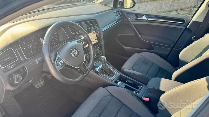 Usata VW Golf VII Executive 115 CV (84 kW) 2019 Utilitaria