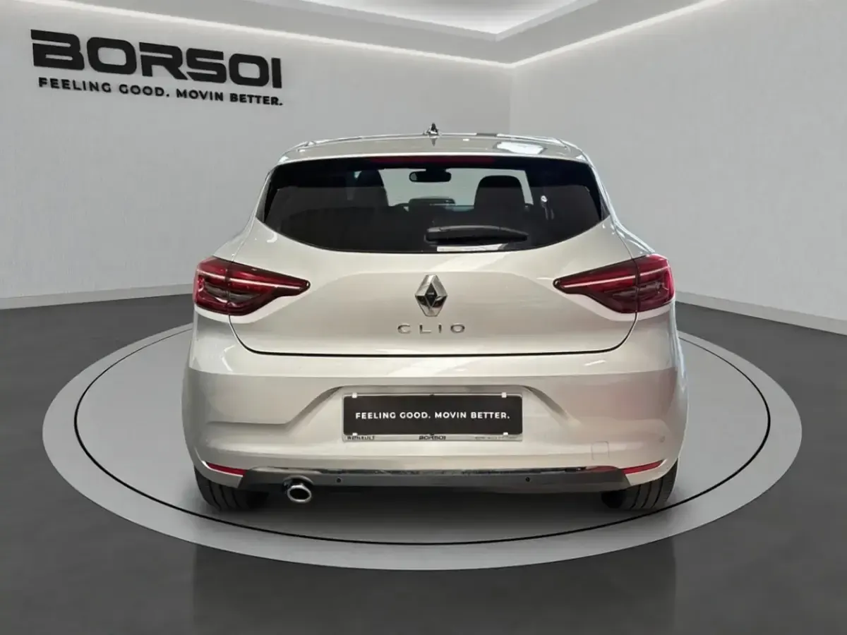 Usata Renault Clio V Techno 101 CV (74 kW) 2023 Grigio platino Berlina