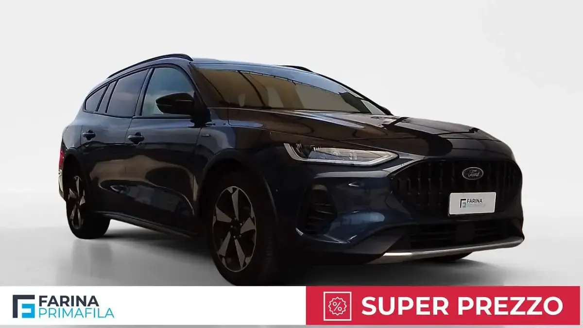 Usata Ford T Active 125 CV (91 kW) 2022 Blu Station wagon