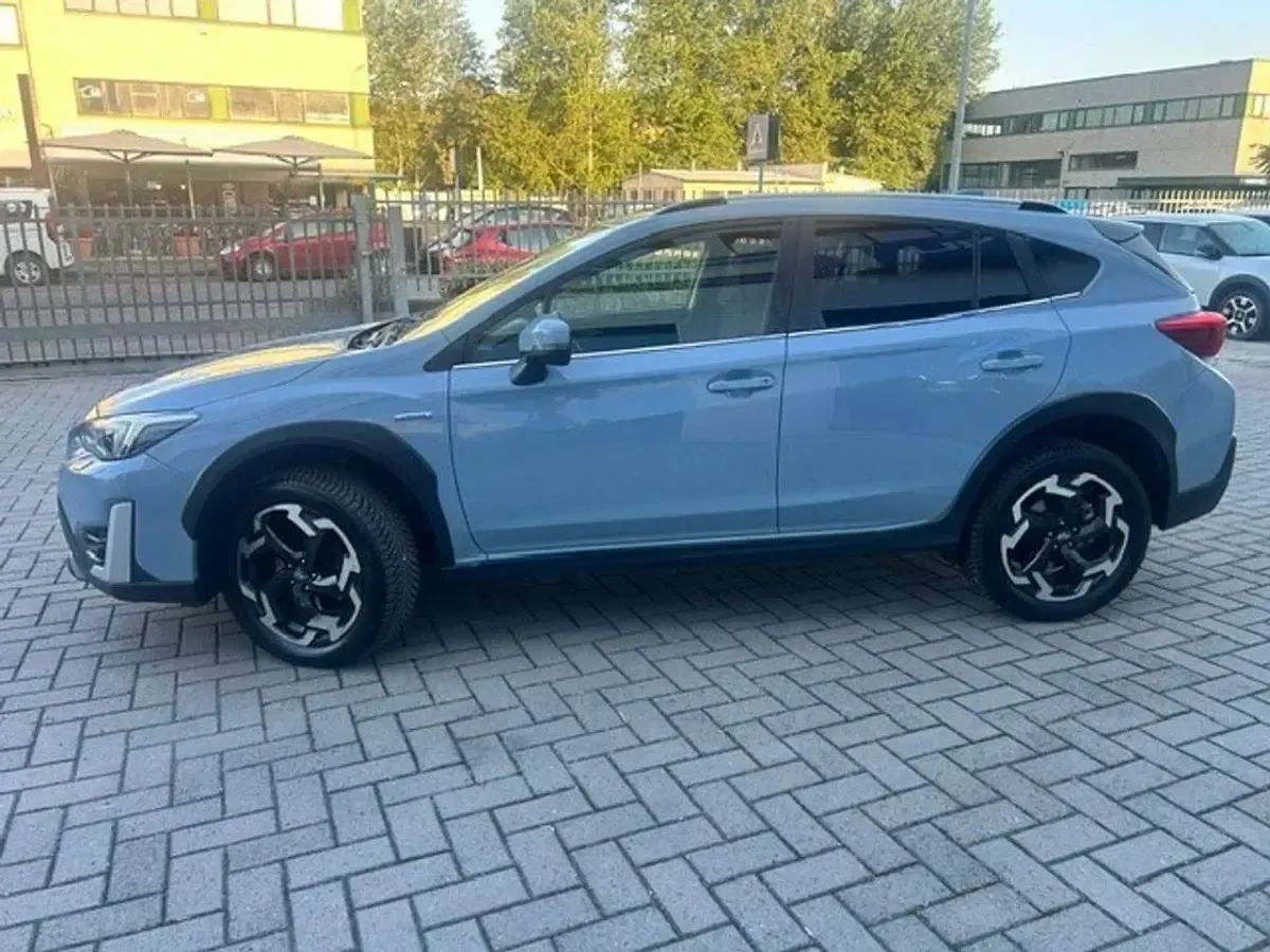 Usata Subaru XV Style 150 CV (110 kW) 2022 Blu/azzurro SUV