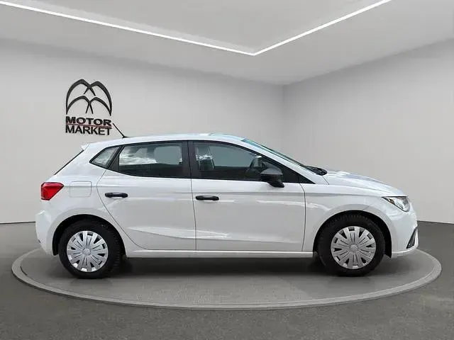 Usata Seat Ibiza Reference 90 CV (66 kW) 2019 Bianco Utilitaria