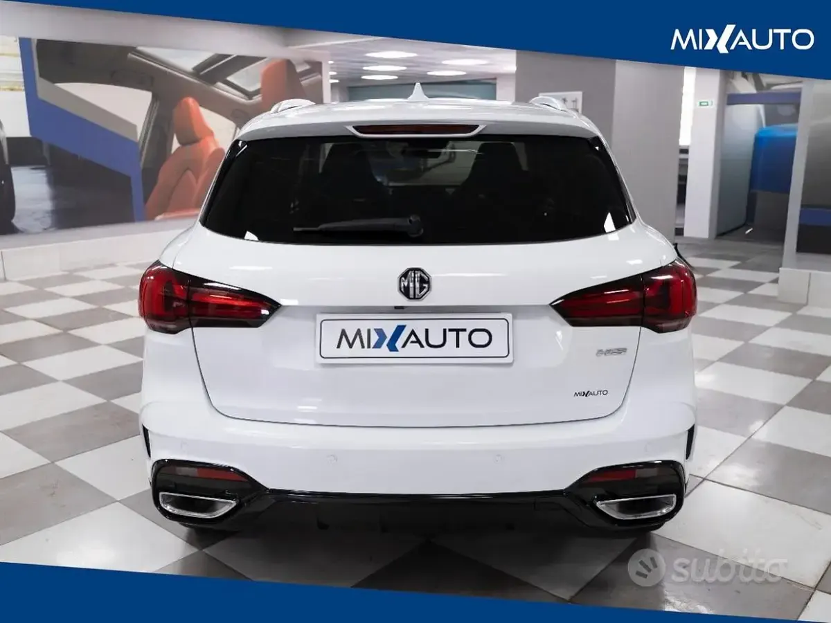 Usata MG HS Luxury 162 CV (119 kW) 2024 Bianco SUV