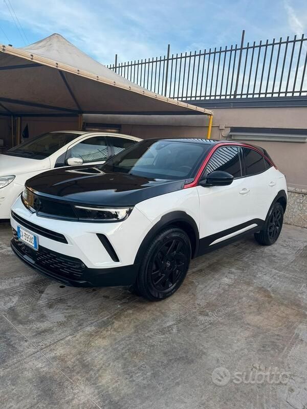 Usata Opel Mokka 110 CV (80 kW) 2022 Bianco SUV