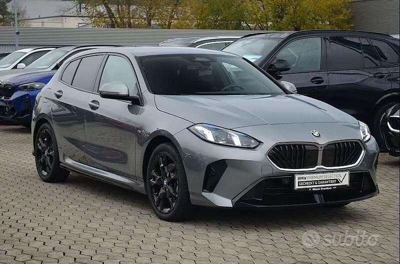 Usata BMW 120 M Sport 150 CV (110 kW) 2025 Grigio Utilitaria