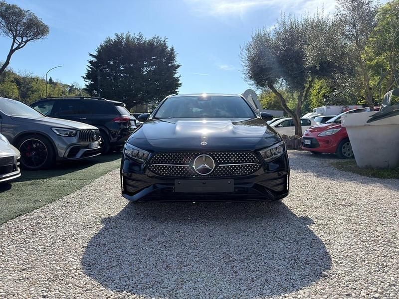 Usata Mercedes E250 Premium 160 CV (117 kW) 2021 Nero Coupé