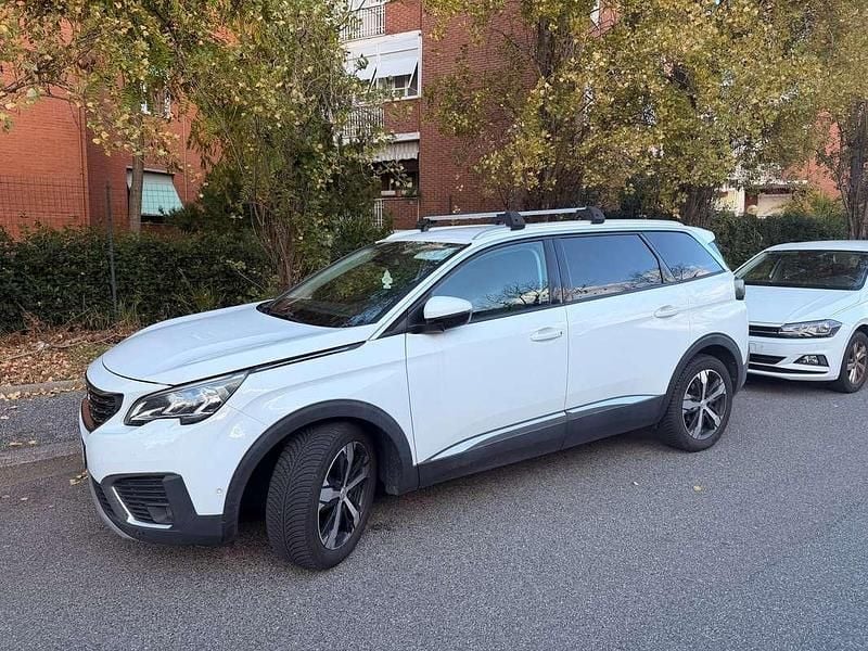 Usata Peugeot 5008 Active 120 CV (88 kW) 2018 Bianco SUV