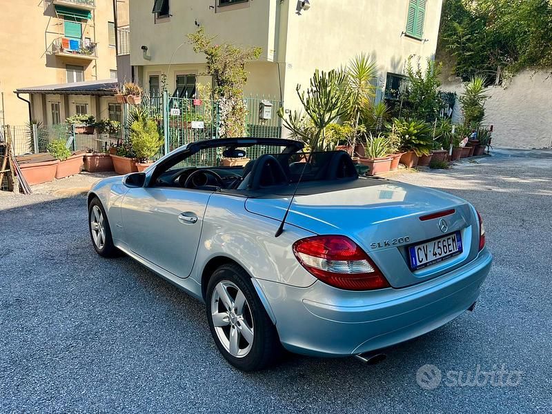Usata Mercedes SLK200 2005 Grigio Cabrio