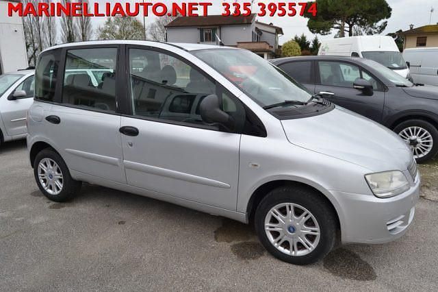 Usata Fiat Multipla Emotion 103 CV (75 kW) 2007 Grigio Monovolume