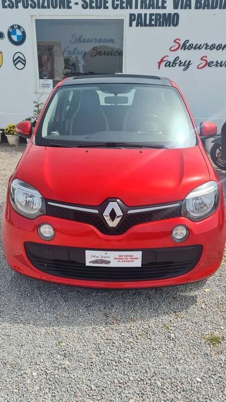 Usata Renault Twingo SE 89 CV (65 kW) 2017 Rosso Utilitaria