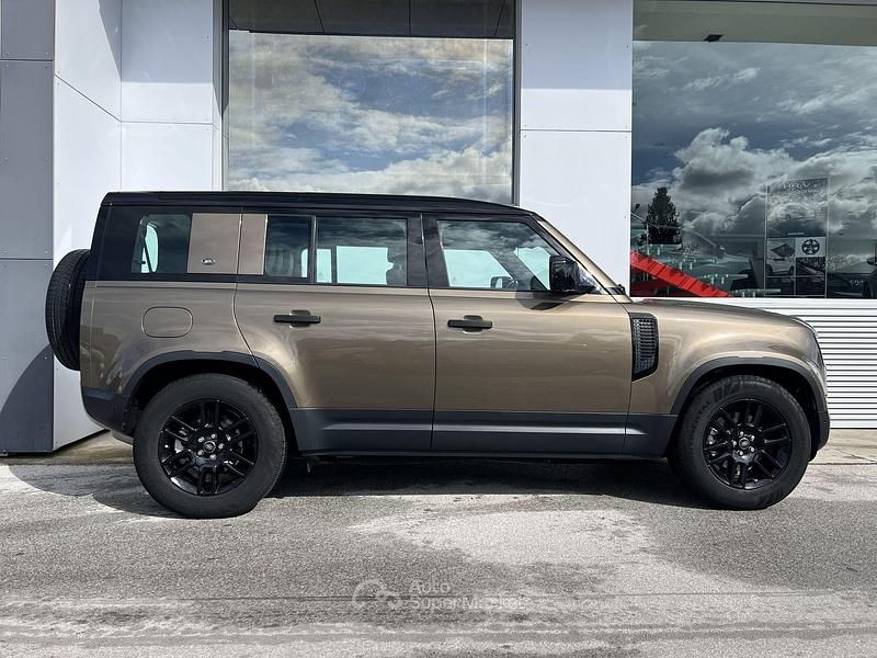 Usata Land Rover Defender S 239 CV (175 kW) 2020 Marrone SUV