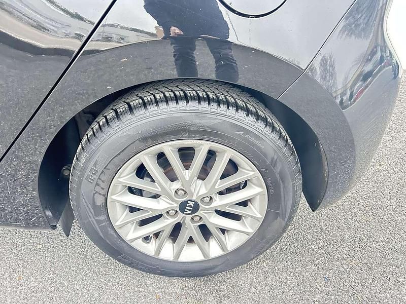 Usata Kia Rio Active 77 CV (56 kW) 2017 Nero Berlina